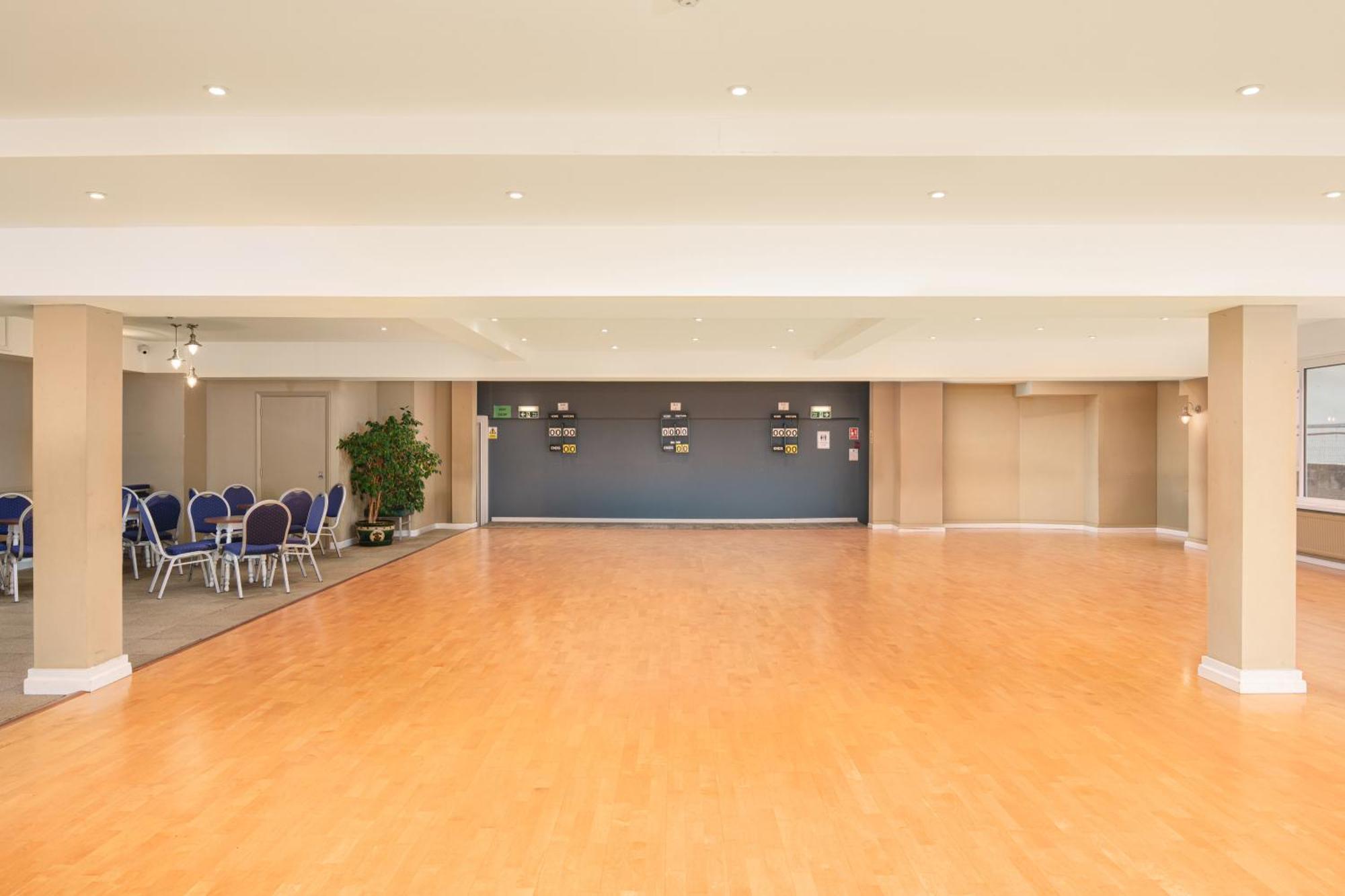 Trouville Hotel By Compass Hospitality Sandown Exterior photo